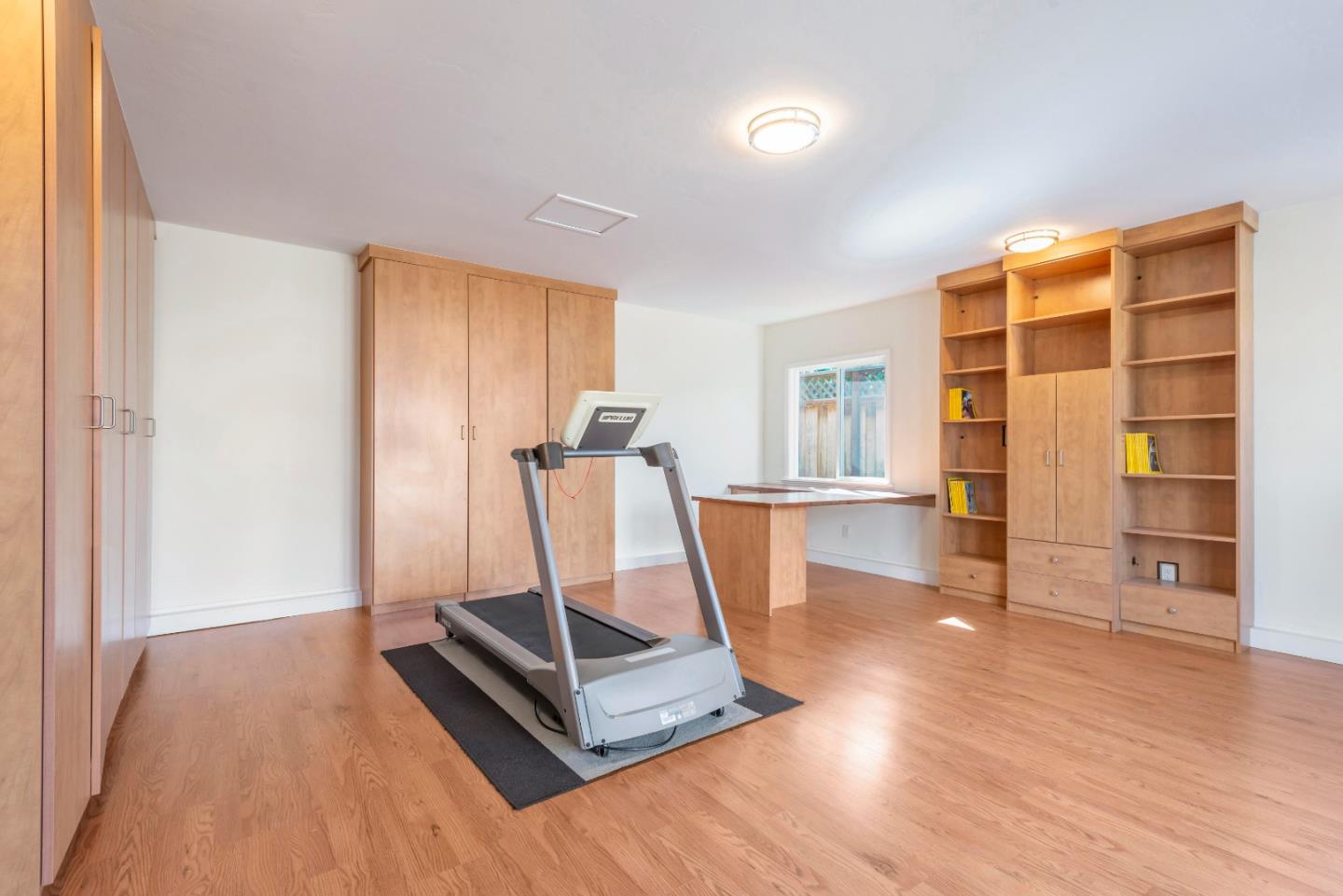 Detail Gallery Image 34 of 47 For 560 6th Ave, Menlo Park,  CA 94025 - 3 Beds | 2 Baths