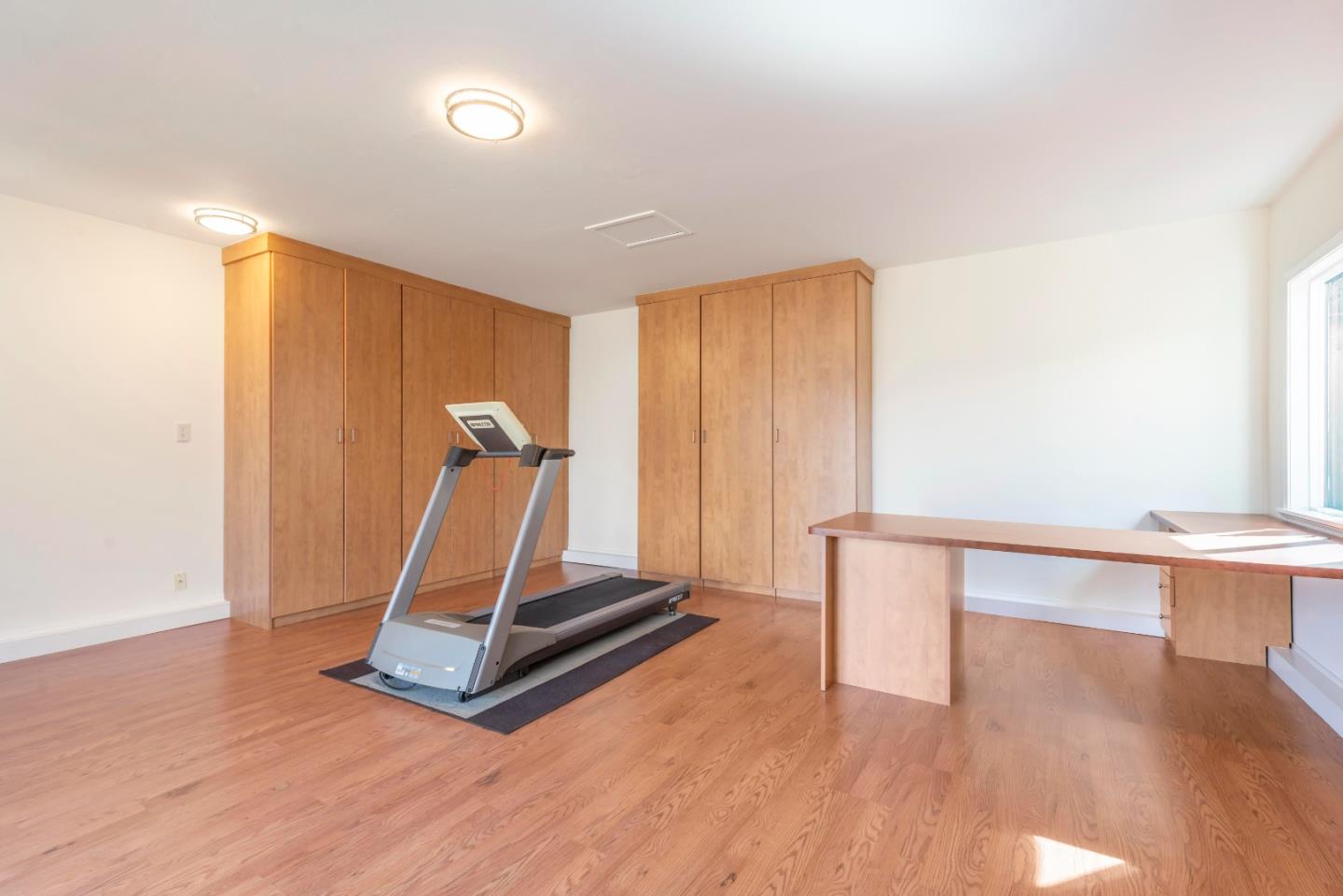 Detail Gallery Image 35 of 47 For 560 6th Ave, Menlo Park,  CA 94025 - 3 Beds | 2 Baths