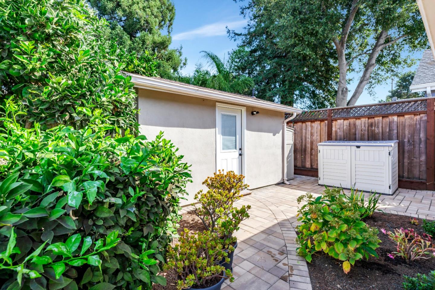 Detail Gallery Image 45 of 47 For 560 6th Ave, Menlo Park,  CA 94025 - 3 Beds | 2 Baths
