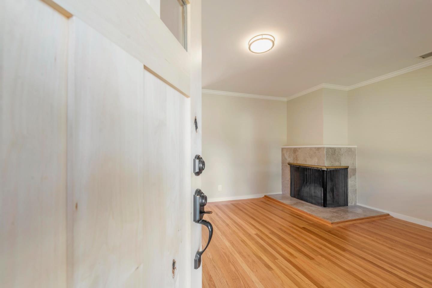 Detail Gallery Image 7 of 47 For 560 6th Ave, Menlo Park,  CA 94025 - 3 Beds | 2 Baths