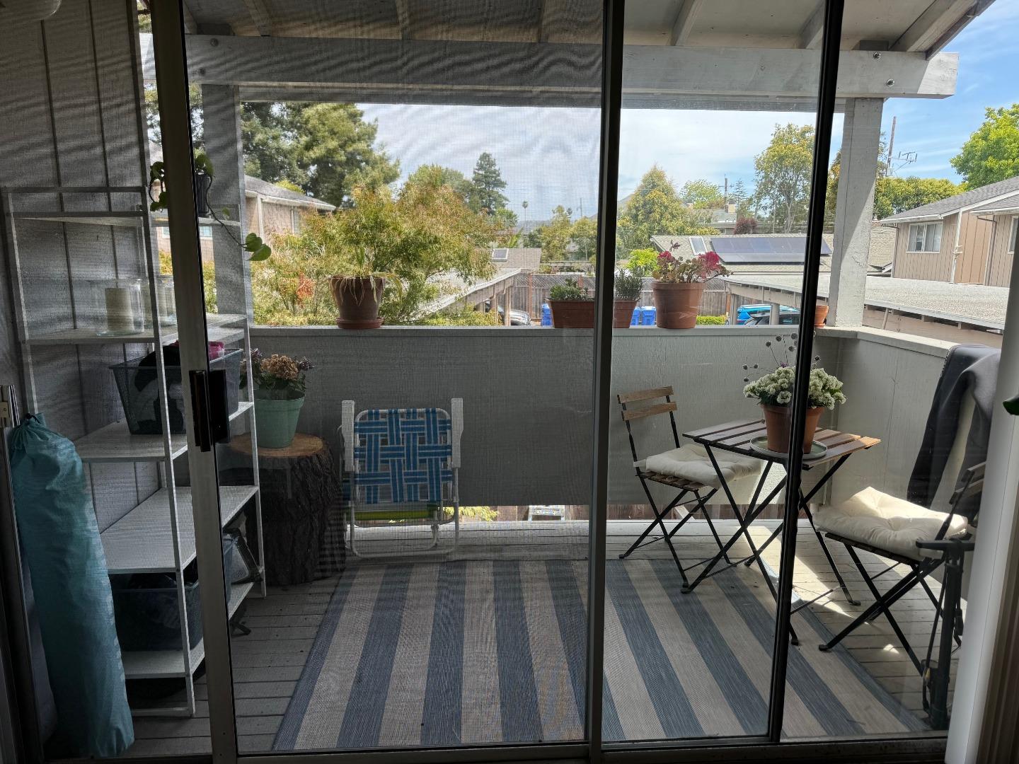 Detail Gallery Image 14 of 21 For 707 Seabright Ave, Santa Cruz,  CA 95062 - – Beds | – Baths