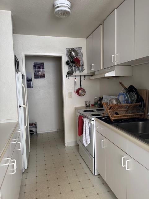 Detail Gallery Image 18 of 21 For 707 Seabright Ave, Santa Cruz,  CA 95062 - – Beds | – Baths