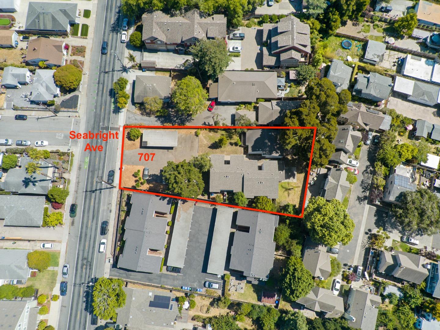 Detail Gallery Image 4 of 21 For 707 Seabright Ave, Santa Cruz,  CA 95062 - – Beds | – Baths