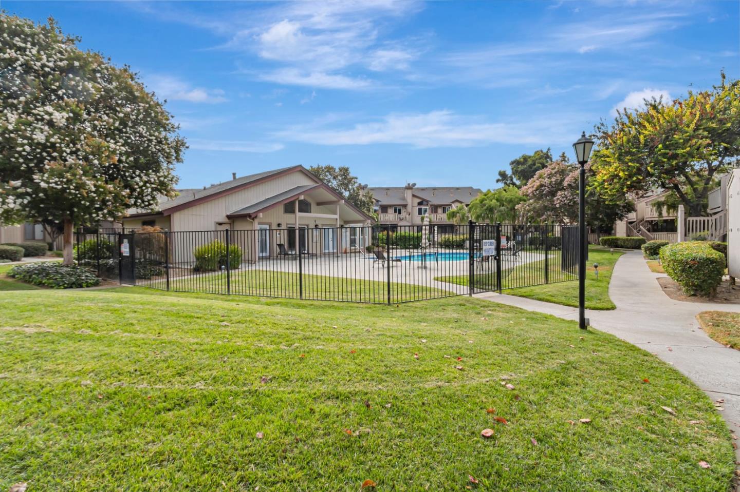 Detail Gallery Image 27 of 27 For 1249 Coyote Creek Pl, San Jose,  CA 95116 - 2 Beds | 2 Baths