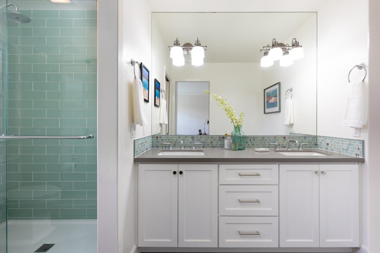 Detail Gallery Image 17 of 30 For 211 Bean Creek Rd #15,  Scotts Valley,  CA 95066 - 3 Beds | 2/1 Baths