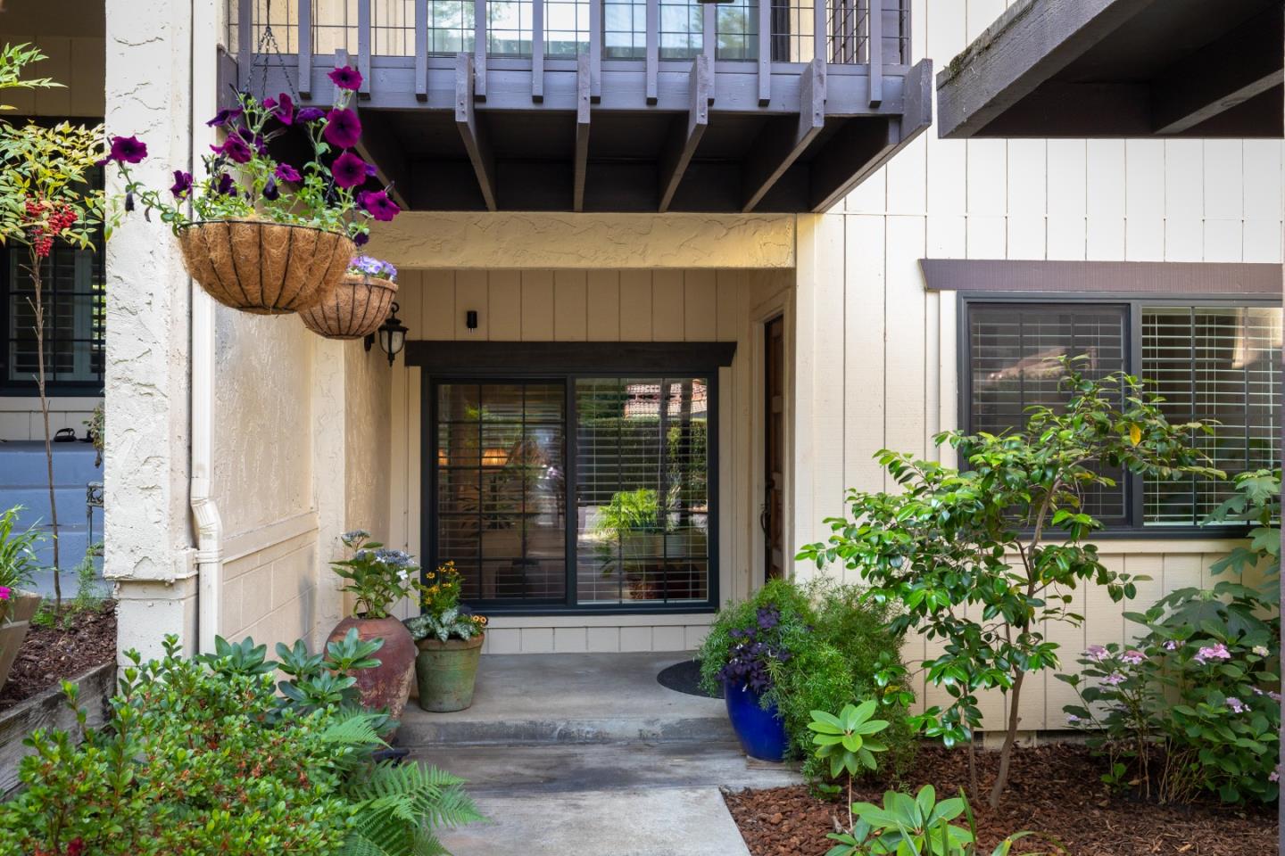 Detail Gallery Image 2 of 30 For 211 Bean Creek Rd #15,  Scotts Valley,  CA 95066 - 3 Beds | 2/1 Baths
