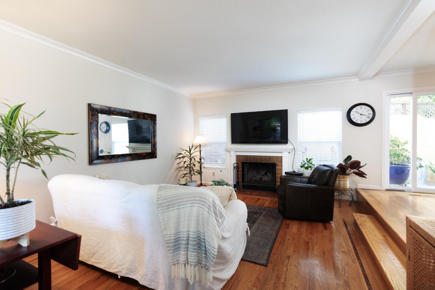 Detail Gallery Image 3 of 30 For 211 Bean Creek Rd #15,  Scotts Valley,  CA 95066 - 3 Beds | 2/1 Baths
