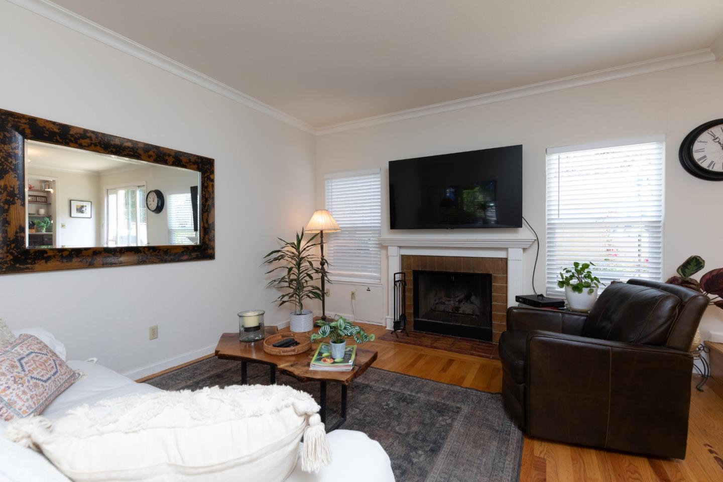 Detail Gallery Image 4 of 30 For 211 Bean Creek Rd #15,  Scotts Valley,  CA 95066 - 3 Beds | 2/1 Baths