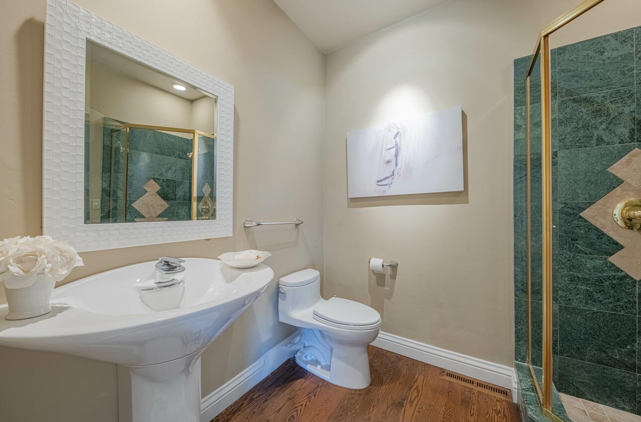Detail Gallery Image 27 of 51 For 471 El Dorado St, Monterey,  CA 93940 - 3 Beds | 3 Baths