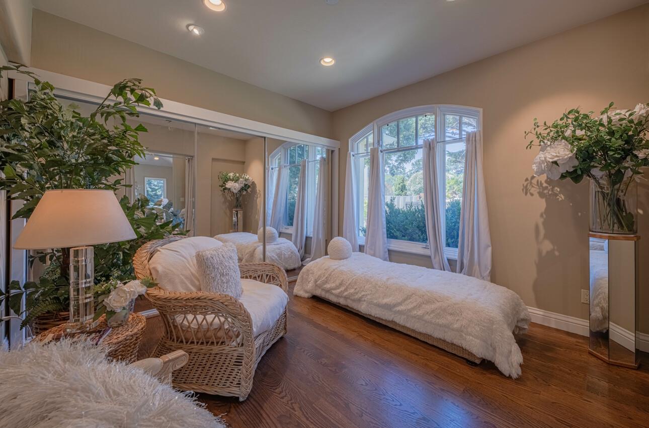 Detail Gallery Image 29 of 51 For 471 El Dorado St, Monterey,  CA 93940 - 3 Beds | 3 Baths