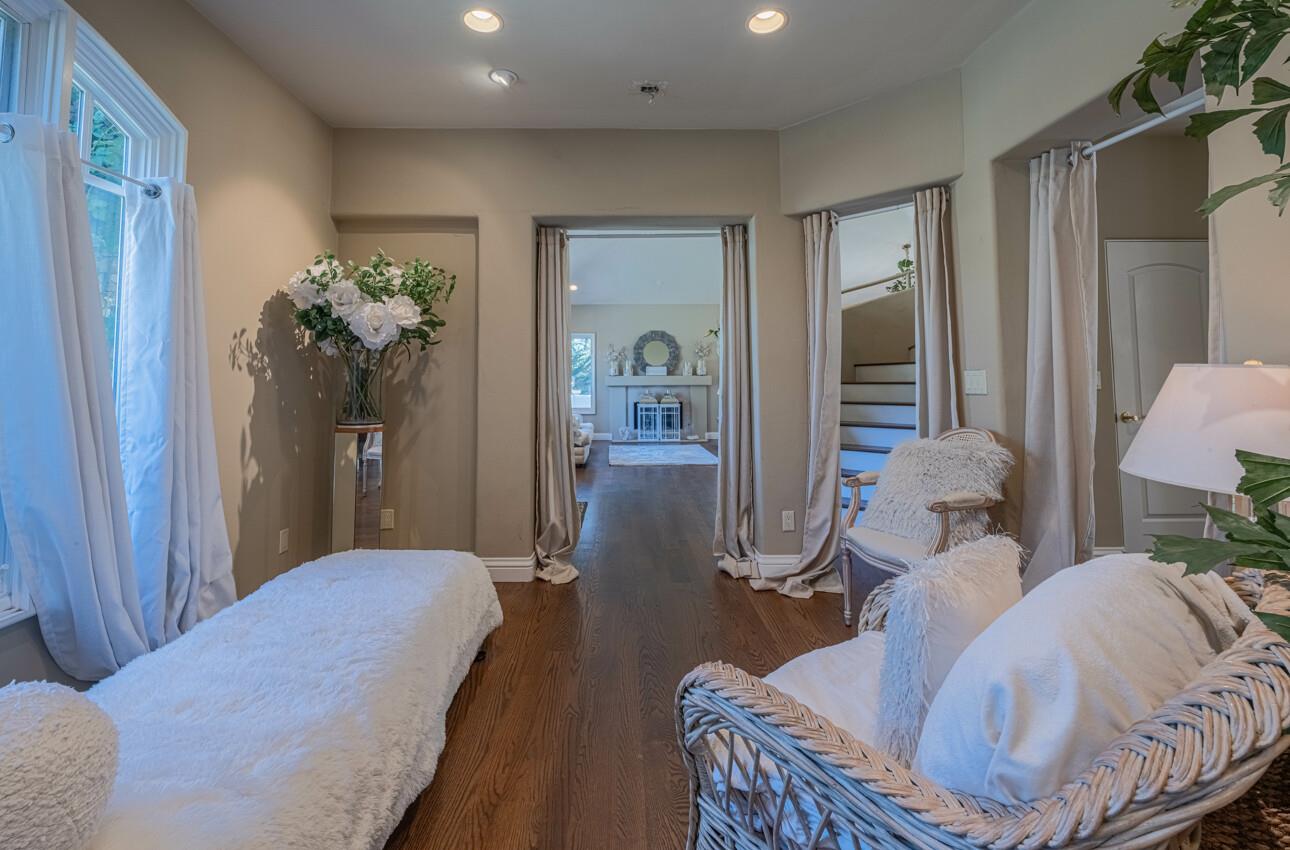 Detail Gallery Image 30 of 51 For 471 El Dorado St, Monterey,  CA 93940 - 3 Beds | 3 Baths