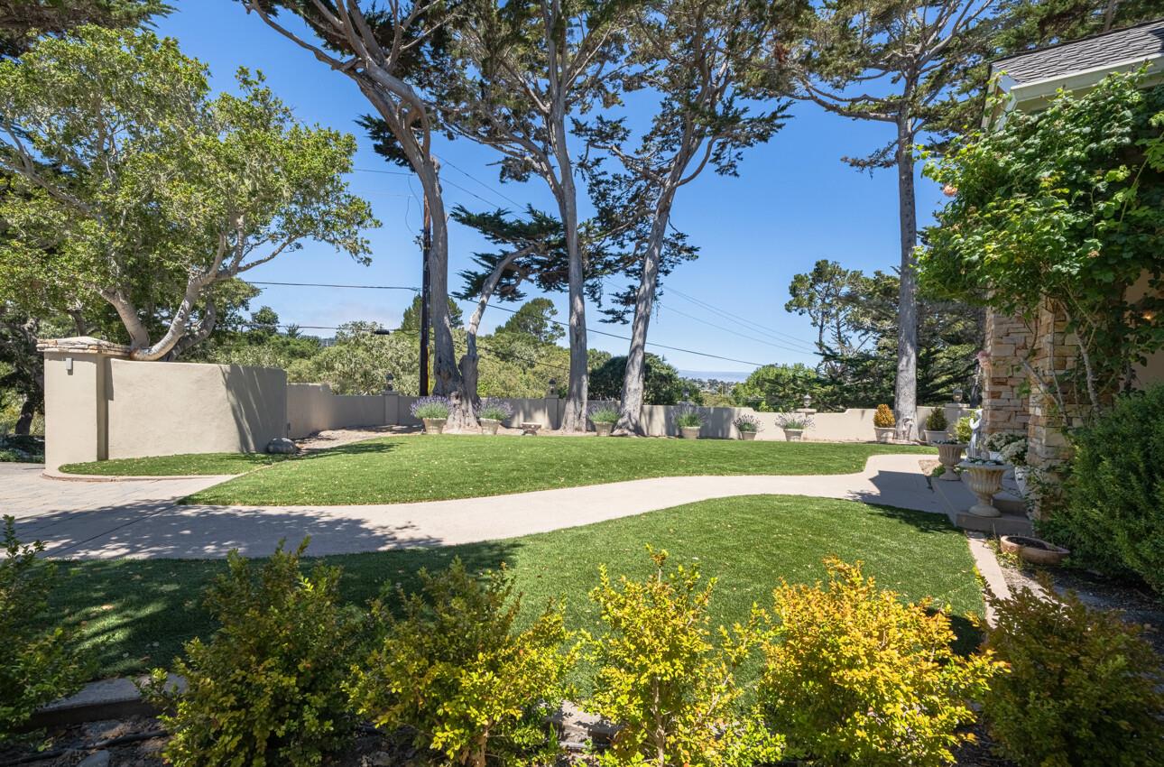 Detail Gallery Image 48 of 51 For 471 El Dorado St, Monterey,  CA 93940 - 3 Beds | 3 Baths