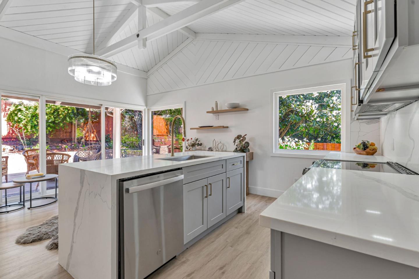 Detail Gallery Image 13 of 53 For 430 Marshall Dr, Walnut Creek,  CA 94598 - 3 Beds | 2 Baths