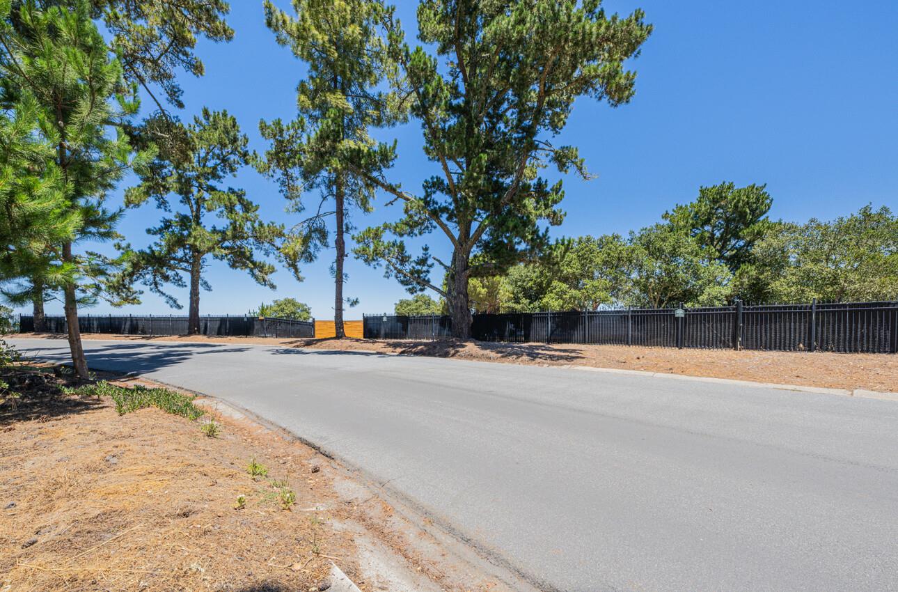 Detail Gallery Image 6 of 36 For 12167 Saddle Rd, Carmel Valley,  CA 93924 - – Beds | – Baths