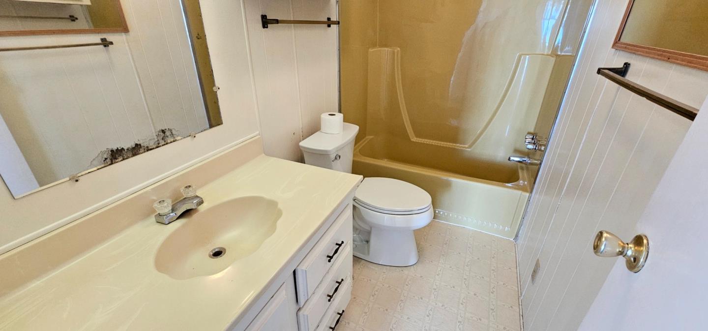 Detail Gallery Image 8 of 18 For 500 W 10th St #73,  Gilroy,  CA 95020 - 3 Beds | 2 Baths