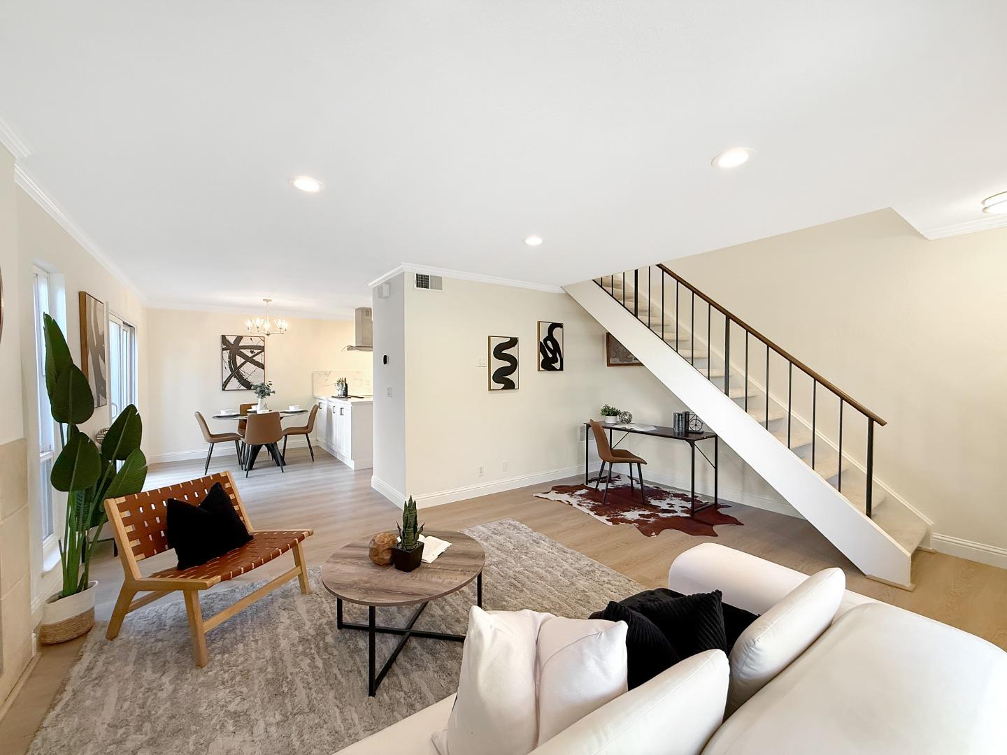 Detail Gallery Image 13 of 38 For 125 Connemara Way #98,  Sunnyvale,  CA 94087 - 2 Beds | 1/1 Baths