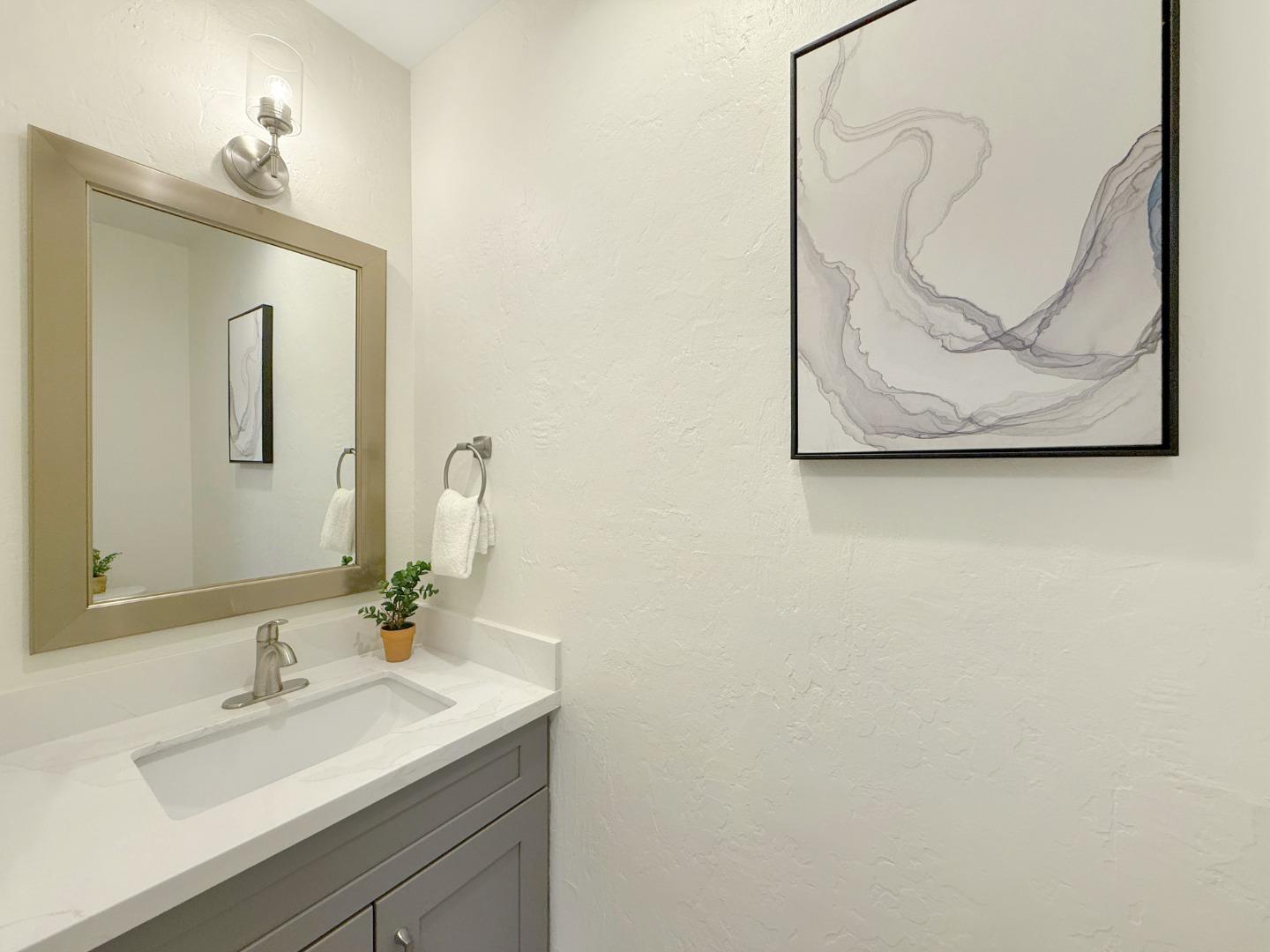 Detail Gallery Image 22 of 38 For 125 Connemara Way #98,  Sunnyvale,  CA 94087 - 2 Beds | 1/1 Baths