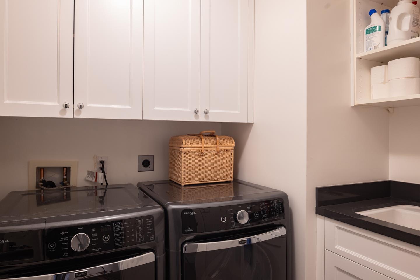 Detail Gallery Image 17 of 20 For 0 12th Avenue 2 Ne of Monte Verde Ave, Carmel,  CA 93921 - 3 Beds | 2 Baths
