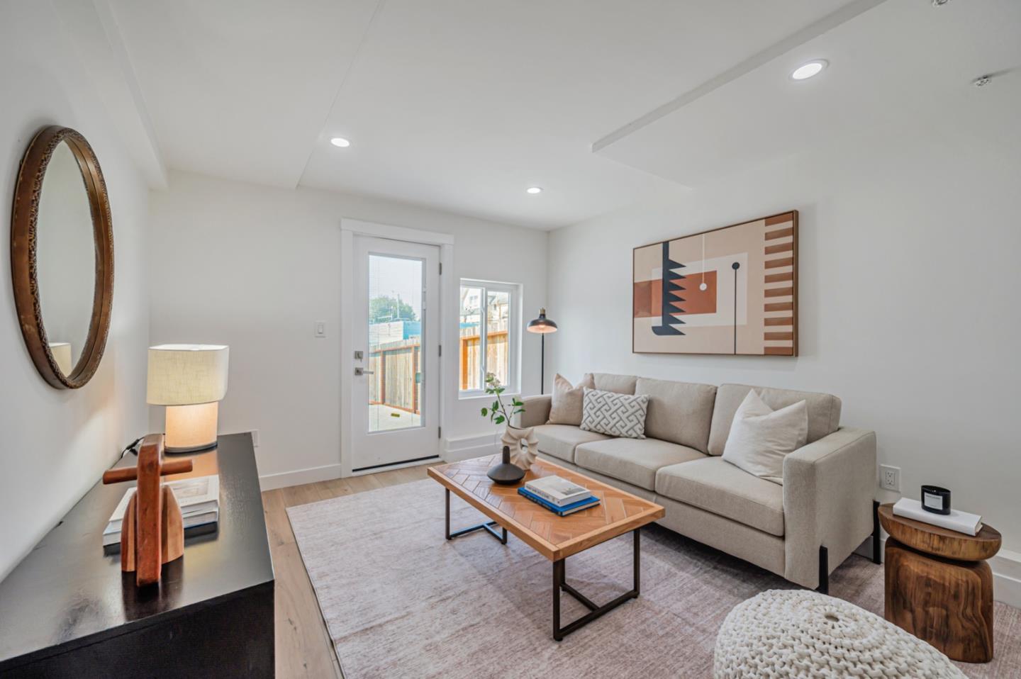 Detail Gallery Image 13 of 39 For 452 Irvington St, Daly City,  CA 94014 - 3 Beds | 2 Baths