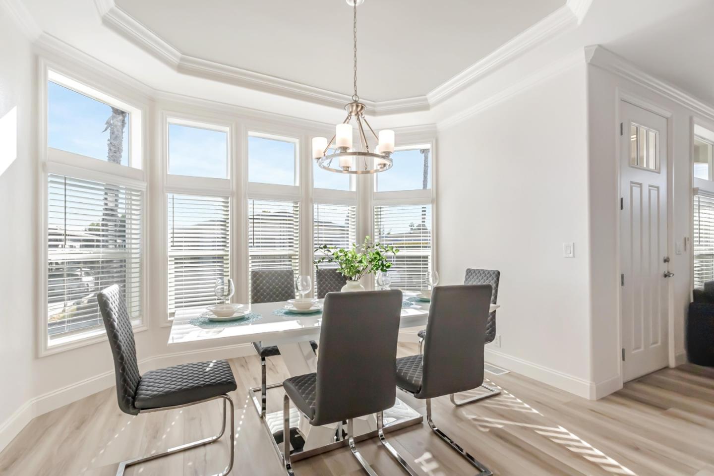Detail Gallery Image 21 of 44 For 2574 Whispering Hills Cir #2574,  San Jose,  CA 95148 - 3 Beds | 2 Baths