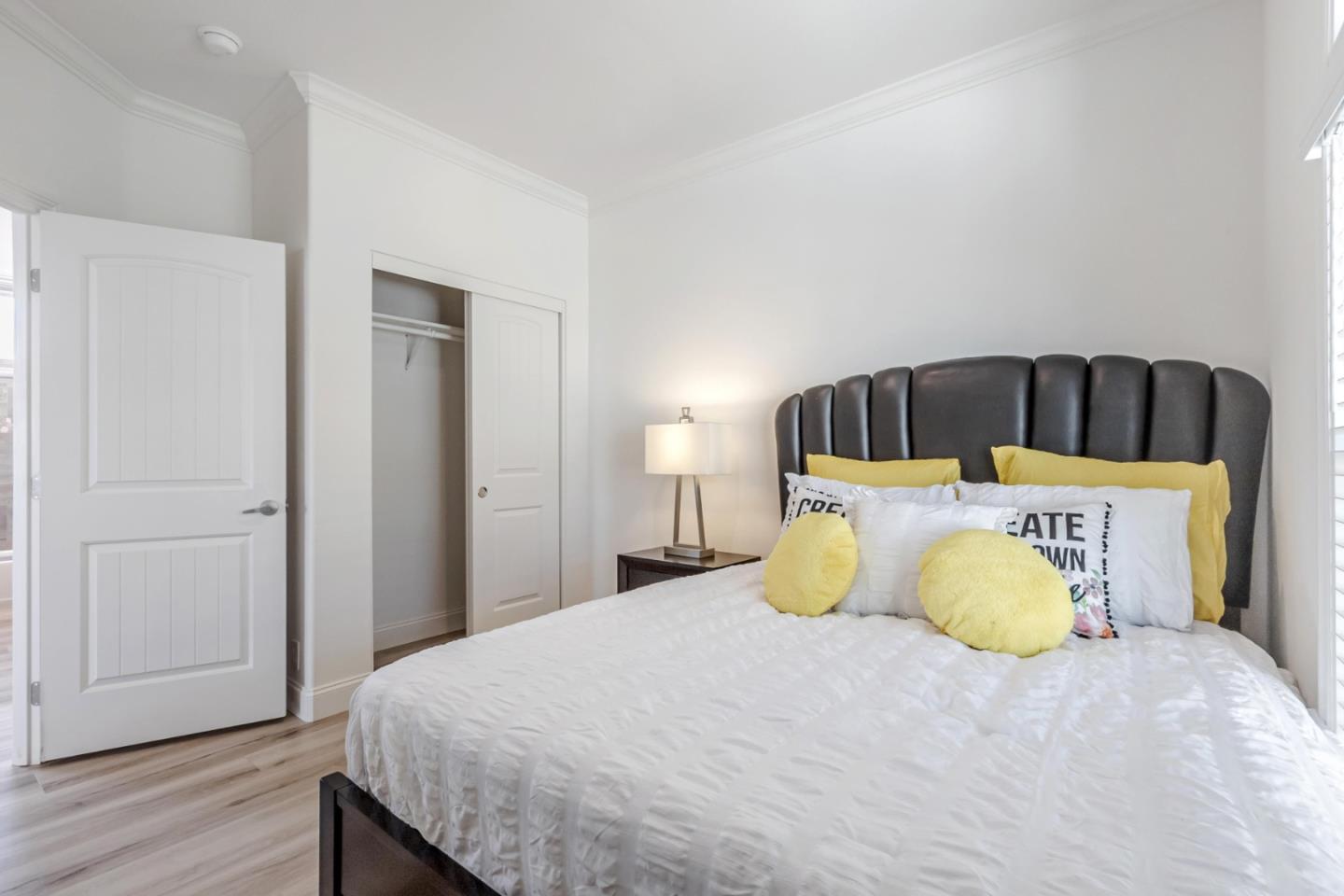 Detail Gallery Image 27 of 44 For 2574 Whispering Hills Cir #2574,  San Jose,  CA 95148 - 3 Beds | 2 Baths
