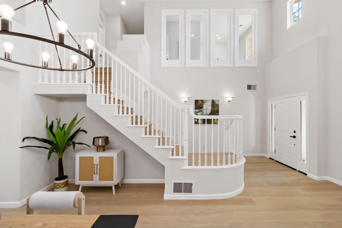 Detail Gallery Image 12 of 63 For 3585 Cour Du Vin, San Jose,  CA 95148 - 4 Beds | 2/1 Baths