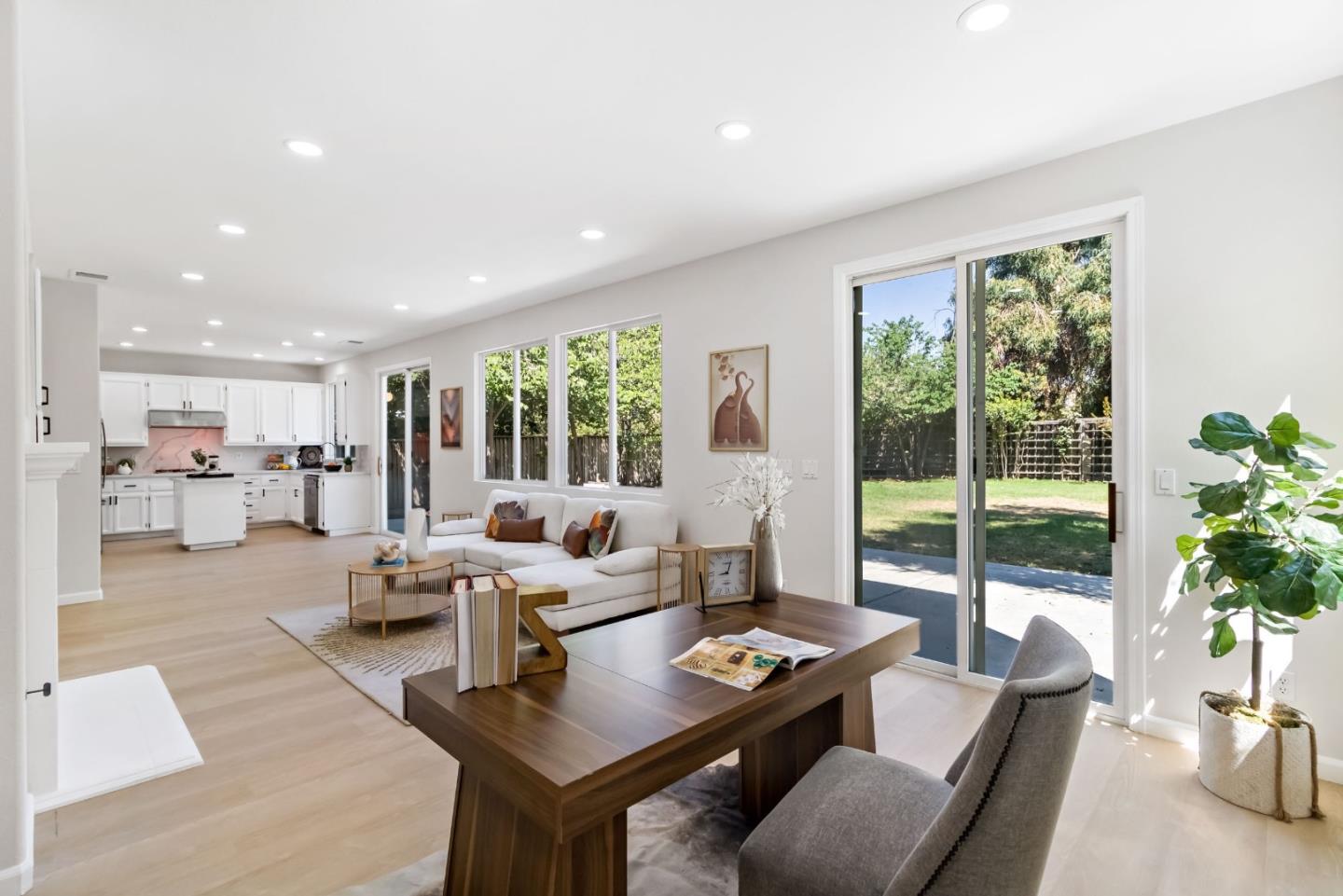 Detail Gallery Image 16 of 63 For 3585 Cour Du Vin, San Jose,  CA 95148 - 4 Beds | 2/1 Baths