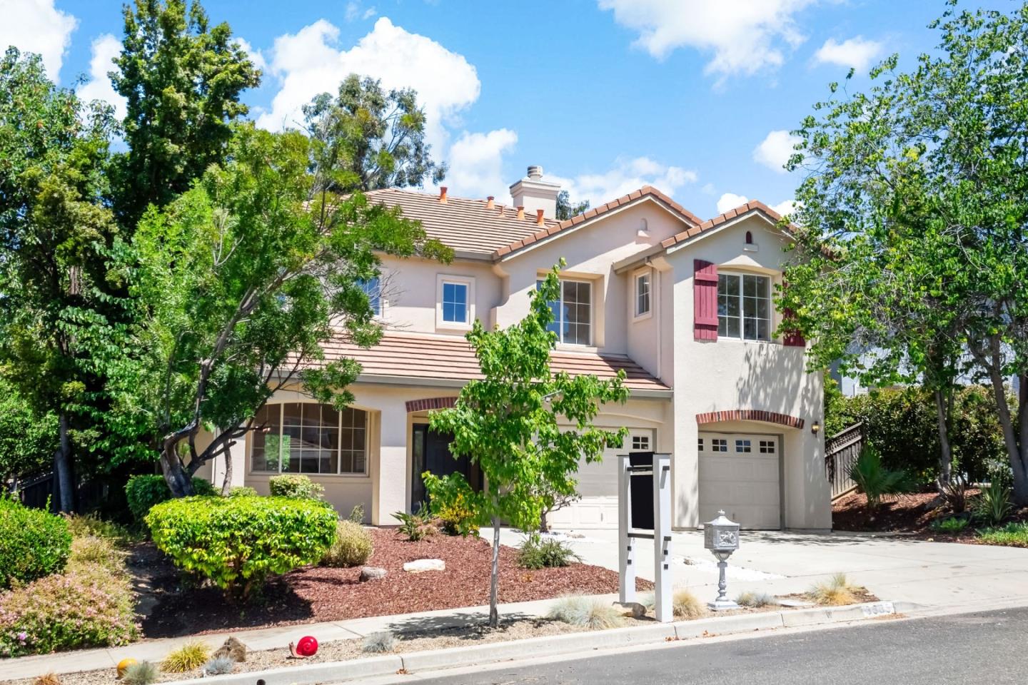 Detail Gallery Image 48 of 63 For 3585 Cour Du Vin, San Jose,  CA 95148 - 4 Beds | 2/1 Baths