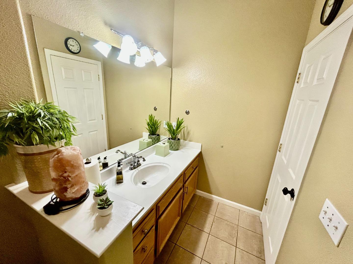 Detail Gallery Image 31 of 40 For 1732 W Westlake Dr, Roseville,  CA 95747 - 3 Beds | 2 Baths