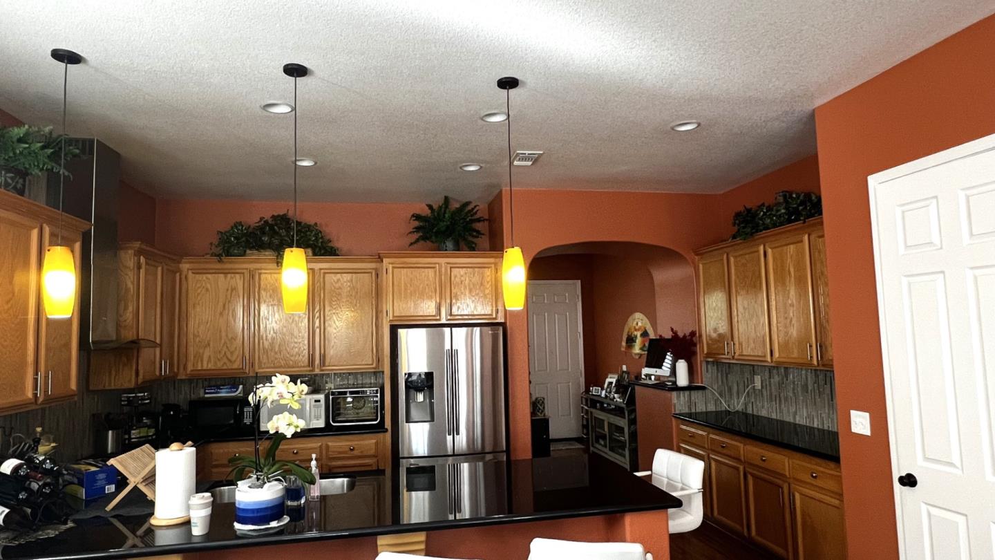 Detail Gallery Image 9 of 40 For 1732 W Westlake Dr, Roseville,  CA 95747 - 3 Beds | 2 Baths