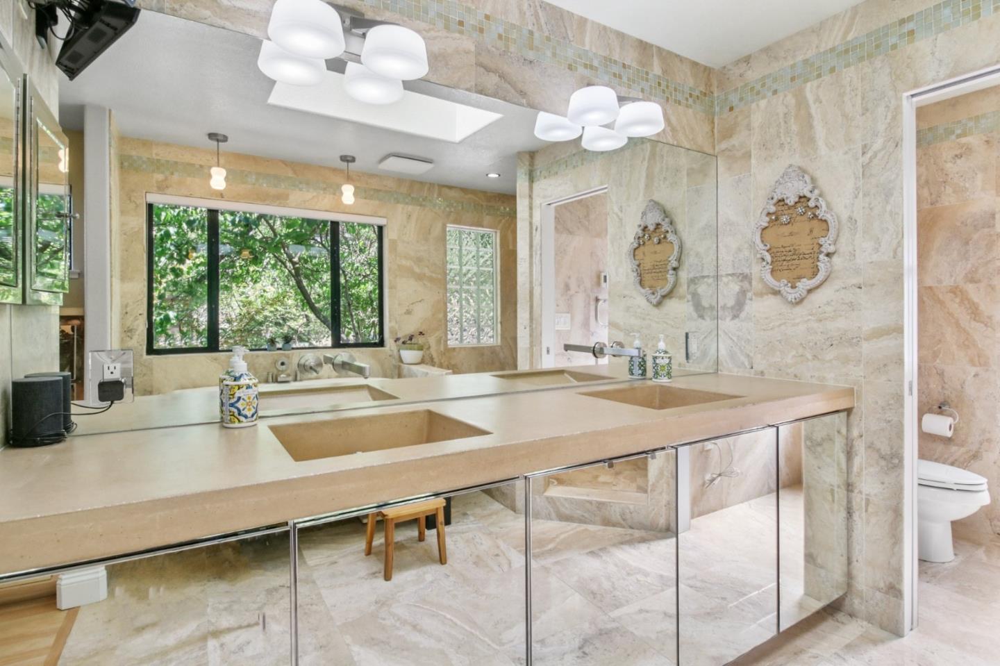 Detail Gallery Image 20 of 39 For 18615 Castle Lake Dr, Morgan Hill,  CA 95037 - 5 Beds | 4 Baths