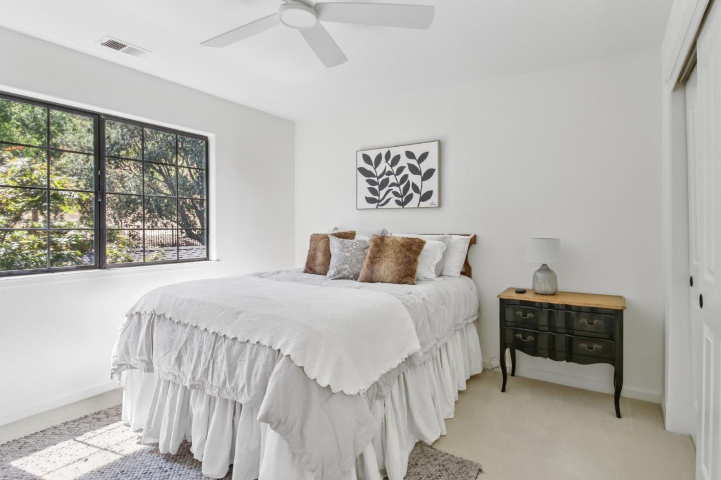 Detail Gallery Image 24 of 39 For 18615 Castle Lake Dr, Morgan Hill,  CA 95037 - 5 Beds | 4 Baths