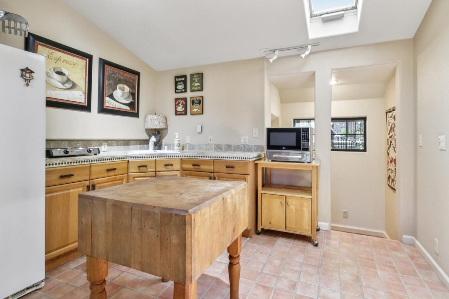 Detail Gallery Image 31 of 39 For 18615 Castle Lake Dr, Morgan Hill,  CA 95037 - 5 Beds | 4 Baths