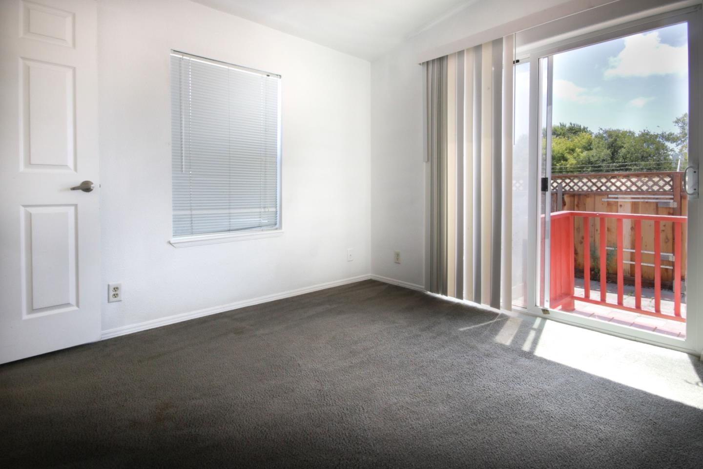 Detail Gallery Image 8 of 13 For 101 W Front St #6,  Watsonville,  CA 95076 - 2 Beds | 1 Baths