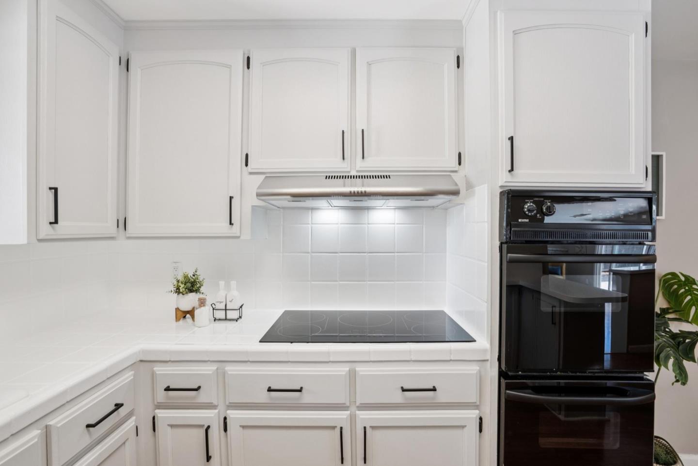 Detail Gallery Image 10 of 25 For 1637 Orleans Dr, San Jose,  CA 95122 - 4 Beds | 2 Baths