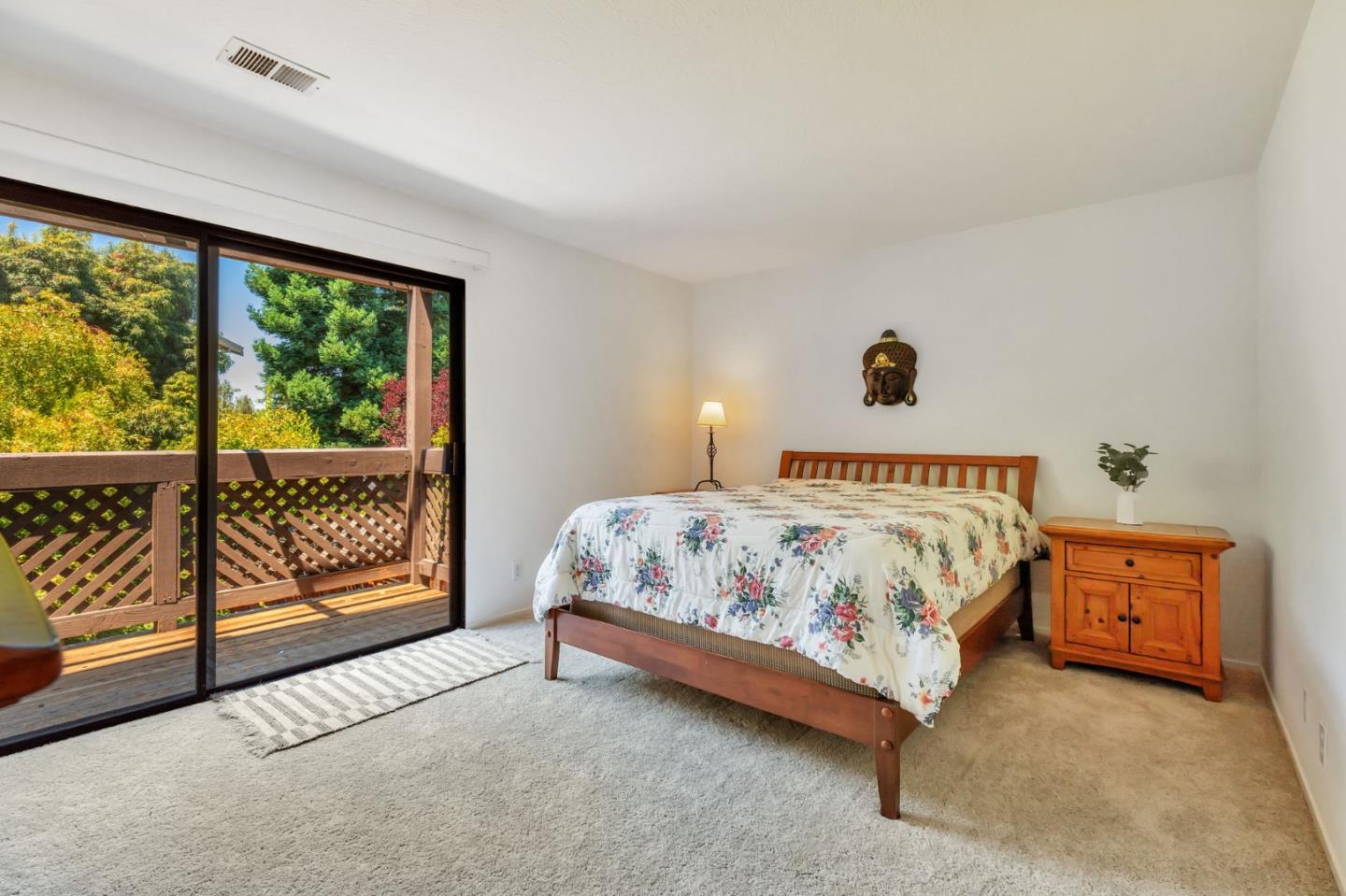 Detail Gallery Image 21 of 35 For 1555 Hecker Pass Rd #C103,  Gilroy,  CA 95020 - 2 Beds | 1/1 Baths