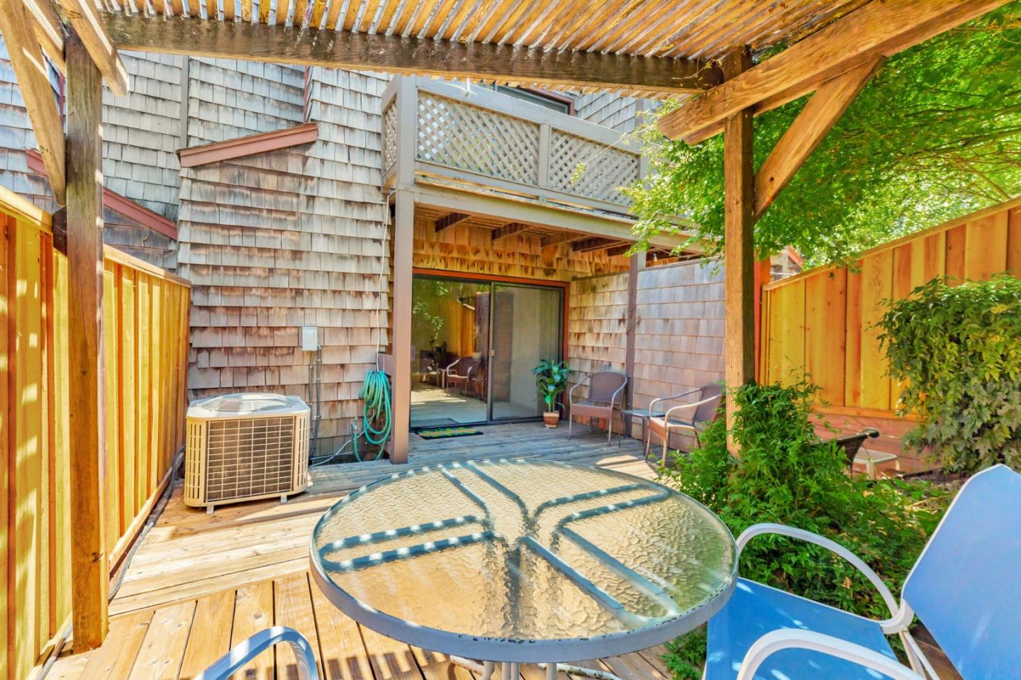 Detail Gallery Image 31 of 35 For 1555 Hecker Pass Rd #C103,  Gilroy,  CA 95020 - 2 Beds | 1/1 Baths