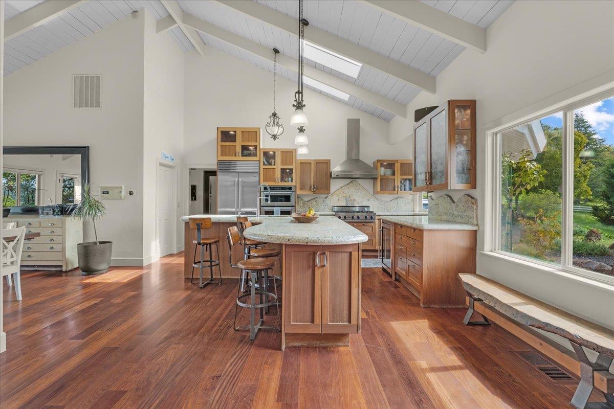 Detail Gallery Image 9 of 40 For 1501 Hidden Valley Rd, Soquel,  CA 95073 - 5 Beds | 4/1 Baths