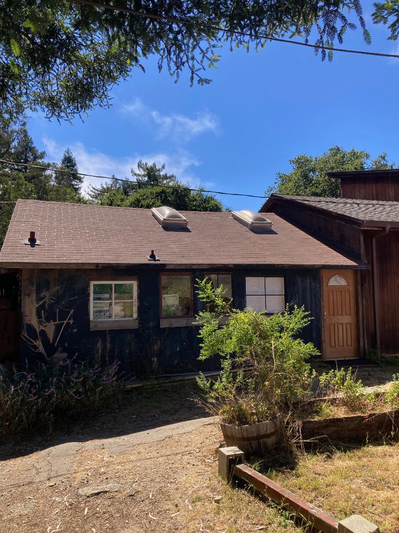 Detail Gallery Image 11 of 14 For 514 Meder St, Santa Cruz,  CA 95060 - 5 Beds | 2 Baths