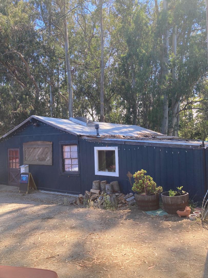 Detail Gallery Image 9 of 14 For 514 Meder St, Santa Cruz,  CA 95060 - 5 Beds | 2 Baths