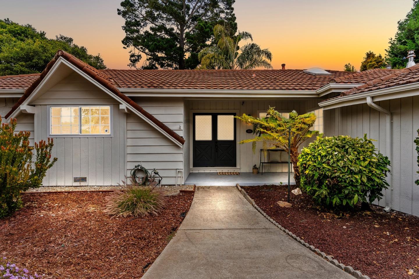 Detail Gallery Image 3 of 31 For 630 Baltusrol Dr, Aptos,  CA 95003 - 4 Beds | 2/1 Baths