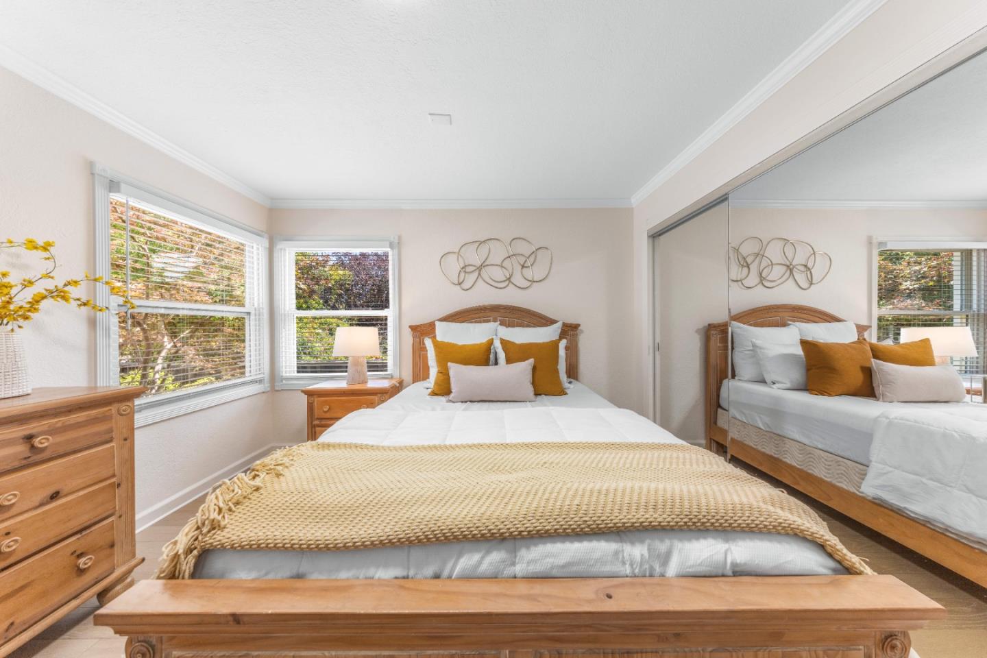 Detail Gallery Image 27 of 39 For 15098 Stratford Dr, San Jose,  CA 95124 - 3 Beds | 2 Baths