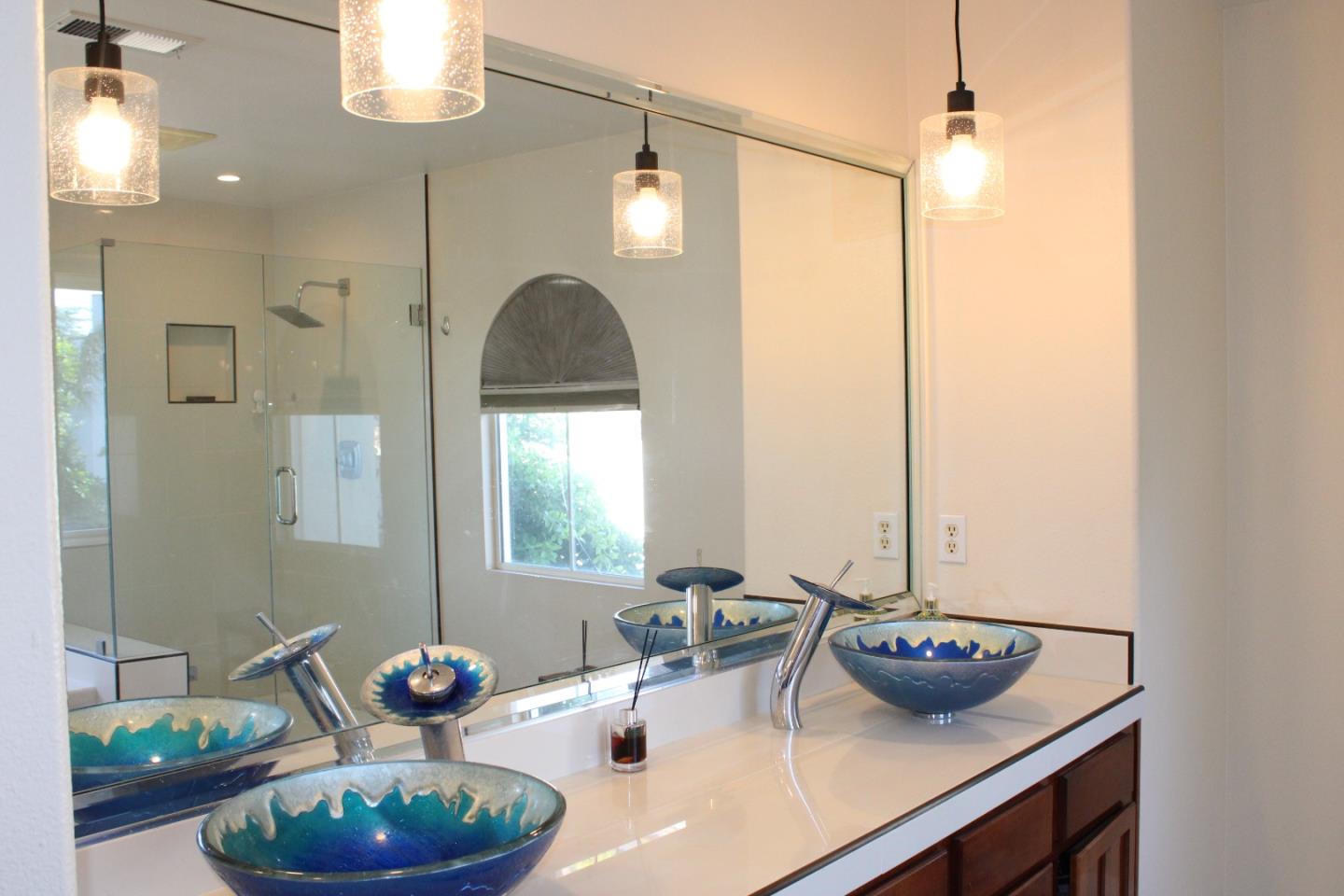 Detail Gallery Image 23 of 26 For 18120 Jaguar Ct, Tarzana,  CA 91335 - 4 Beds | 3 Baths