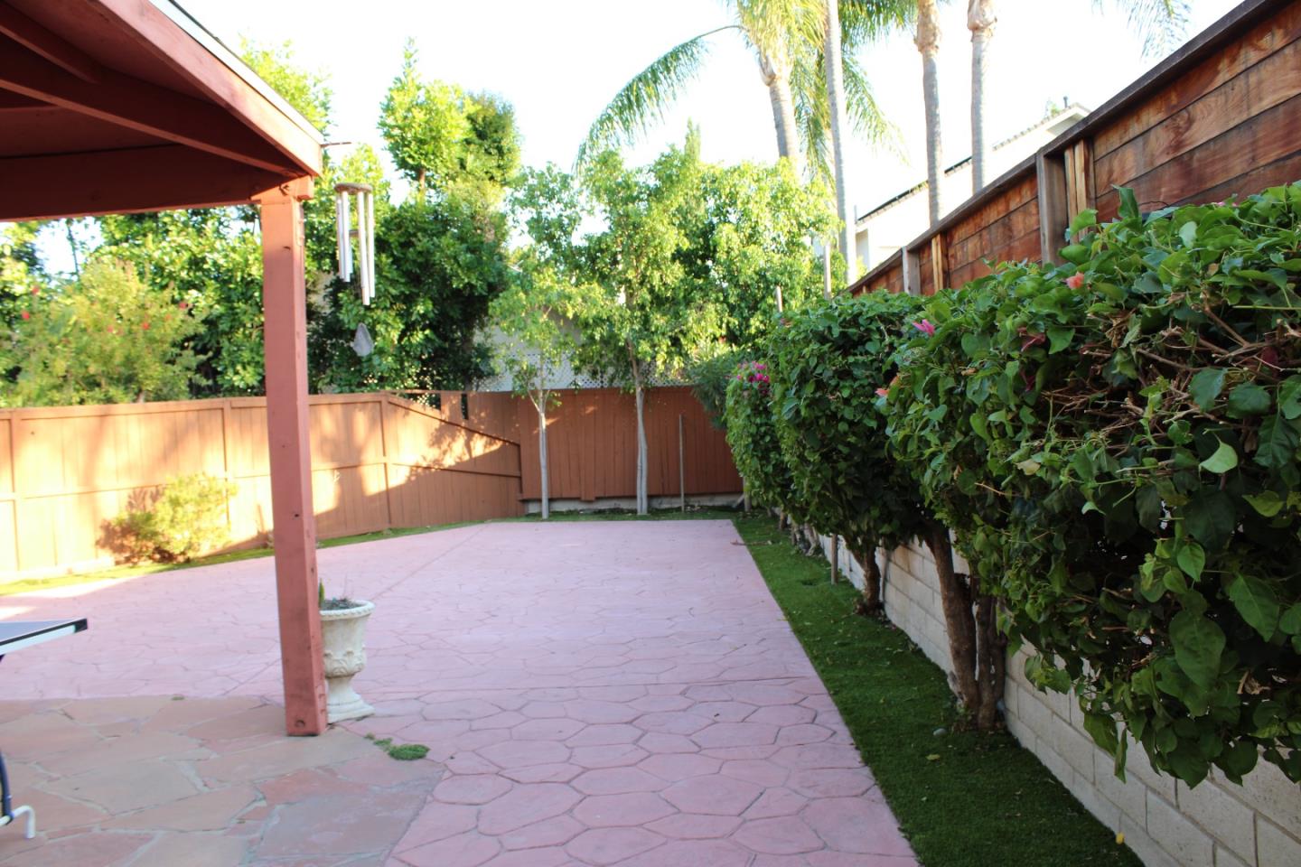 Detail Gallery Image 6 of 26 For 18120 Jaguar Ct, Tarzana,  CA 91335 - 4 Beds | 3 Baths