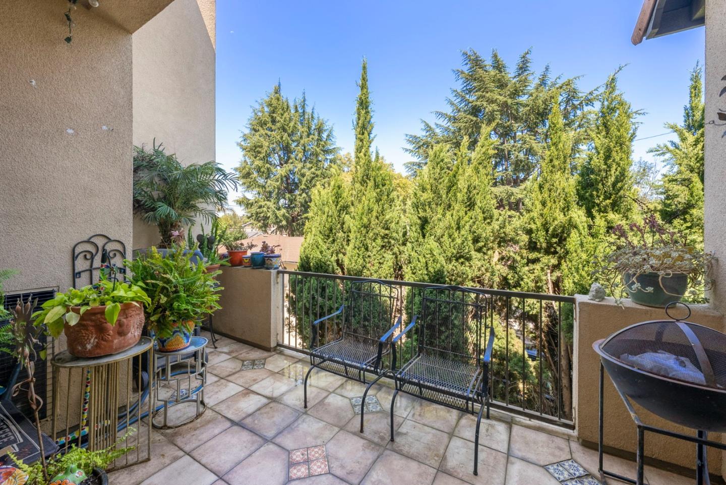 Detail Gallery Image 20 of 43 For 18 S 21st St #200,  San Jose,  CA 95116 - 3 Beds | 2/1 Baths
