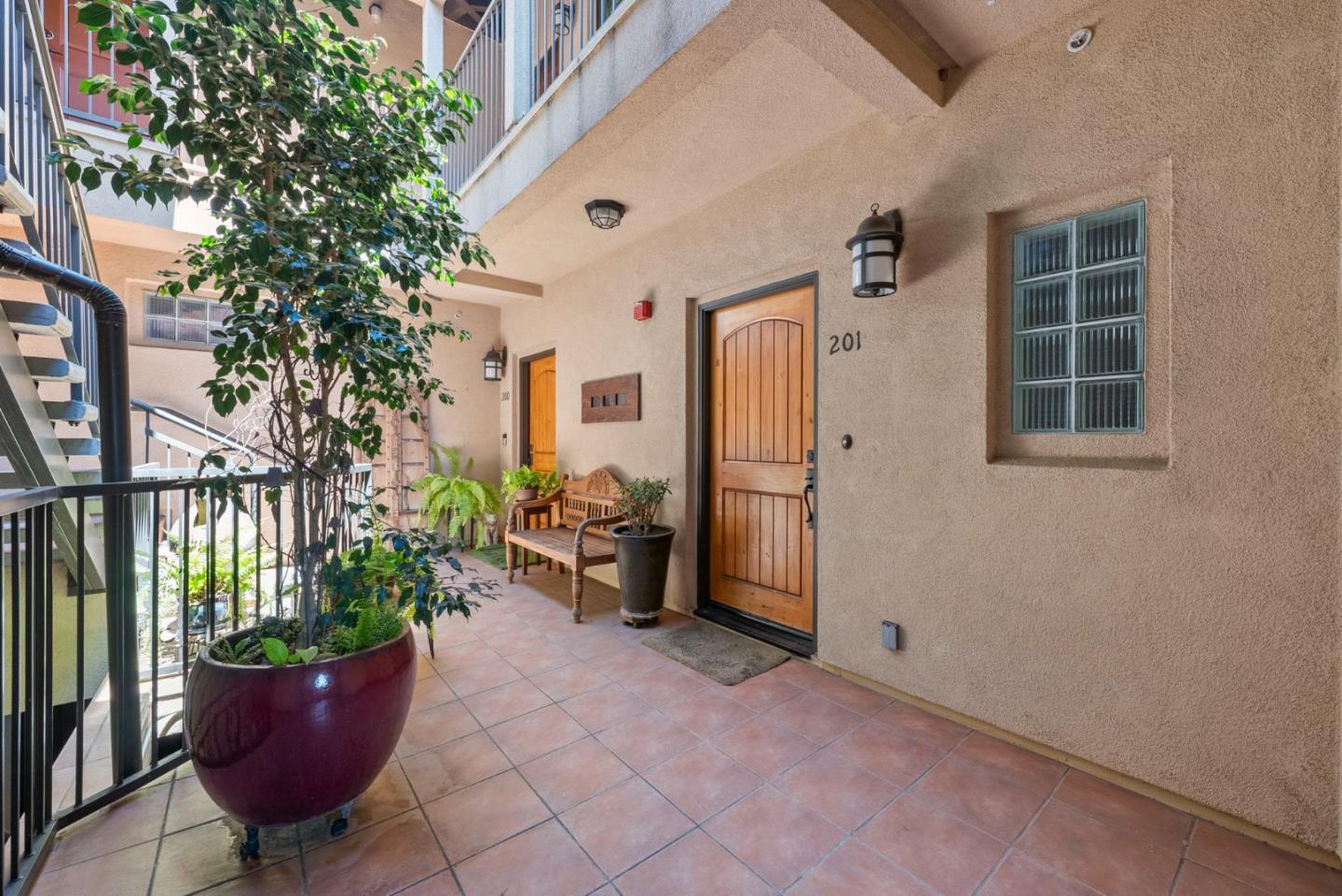 Detail Gallery Image 36 of 43 For 18 S 21st St #200,  San Jose,  CA 95116 - 3 Beds | 2/1 Baths