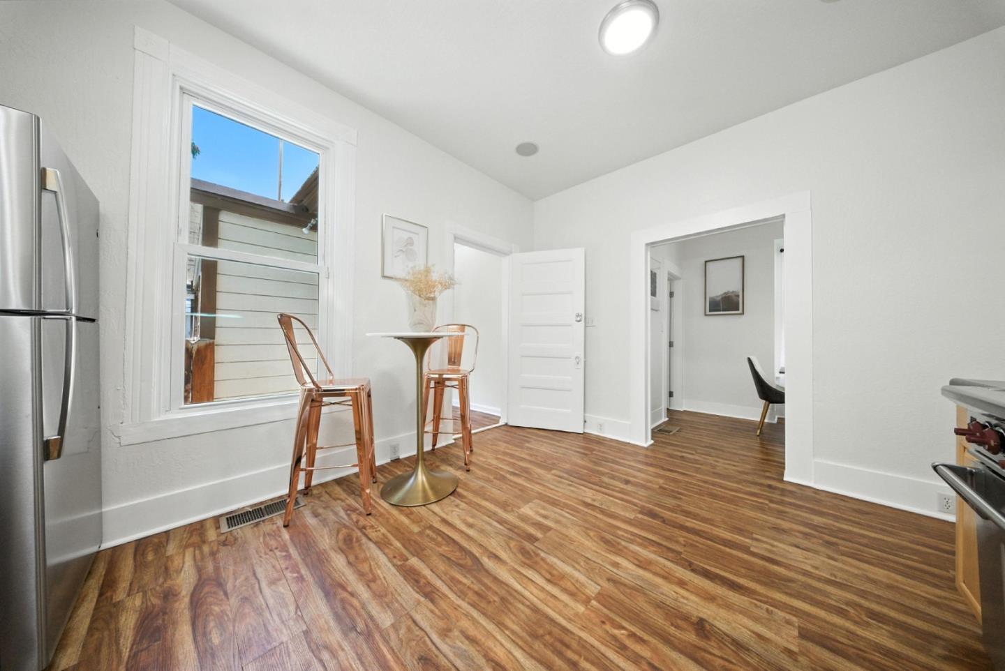 Detail Gallery Image 12 of 78 For 185 N 9th St, San Jose,  CA 95112 - 4 Beds | 4 Baths