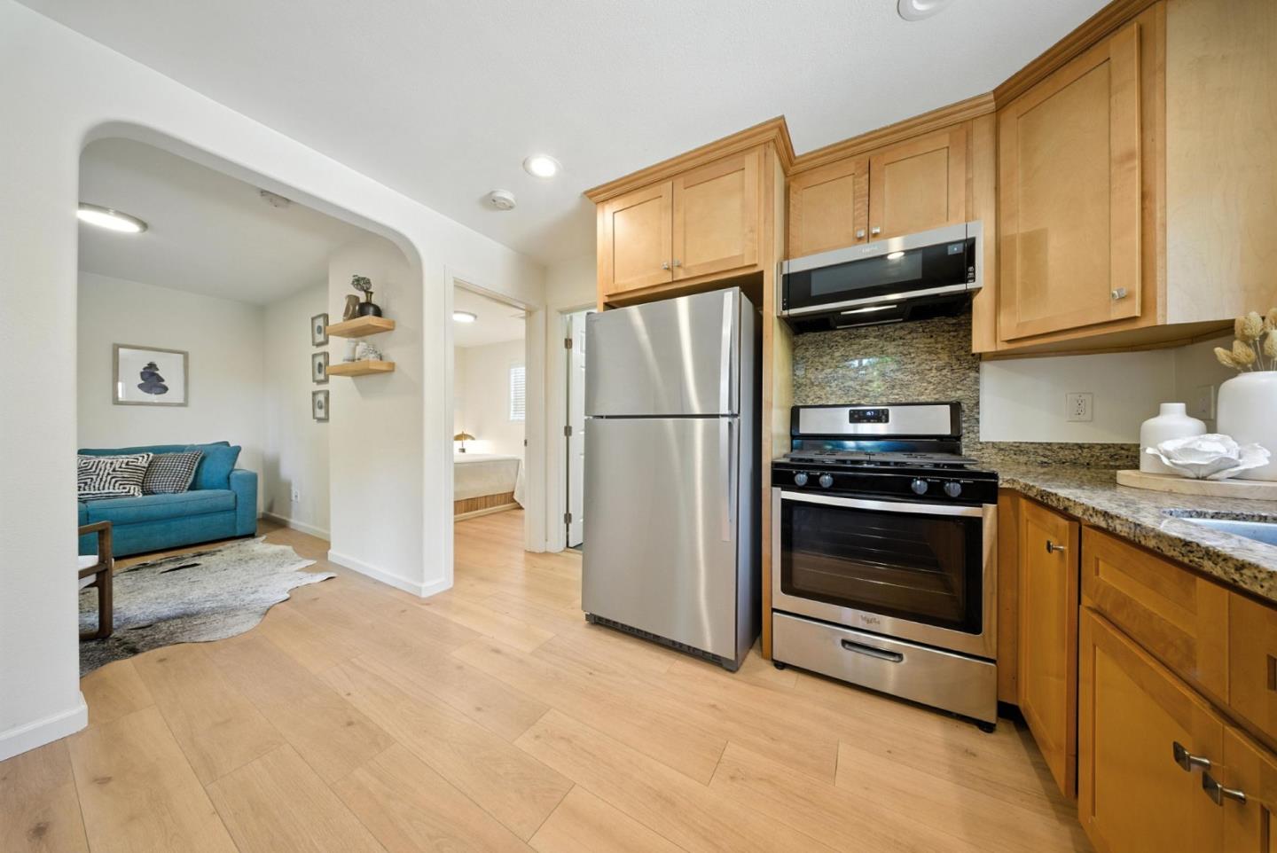 Detail Gallery Image 37 of 78 For 185 N 9th St, San Jose,  CA 95112 - 4 Beds | 4 Baths