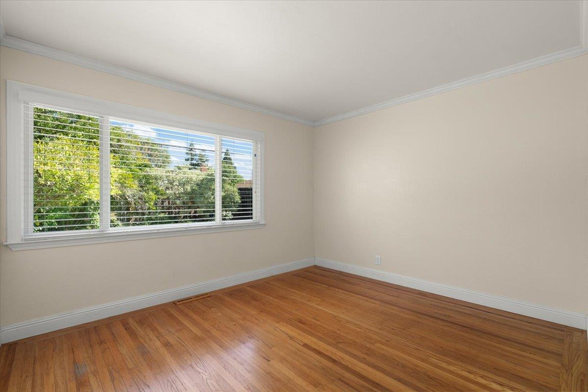 Detail Gallery Image 9 of 20 For 495 Giannini Dr, Santa Clara,  CA 95051 - 3 Beds | 2 Baths