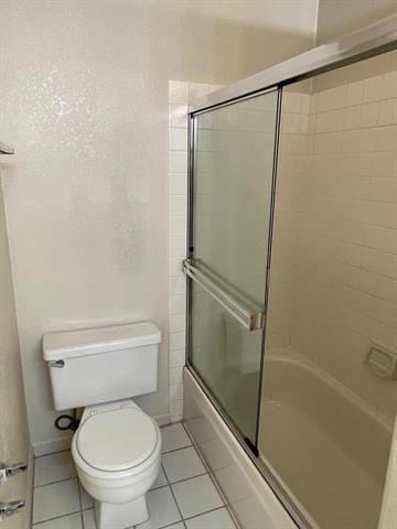 Detail Gallery Image 10 of 11 For 321 Treasure Island Dr, Belmont,  CA 94002 - 2 Beds | 2/1 Baths